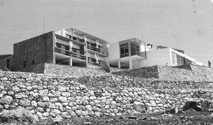 30 neoell monternismos